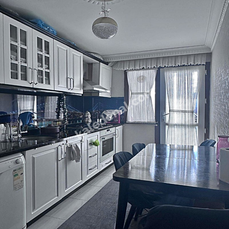 AİLE BİNASI ÖNÜ AÇIK FERAH SATILIK 2+1 DAİRE