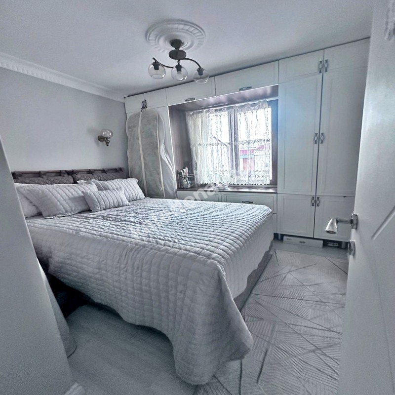 AİLE BİNASI ÖNÜ AÇIK FERAH SATILIK 2+1 DAİRE