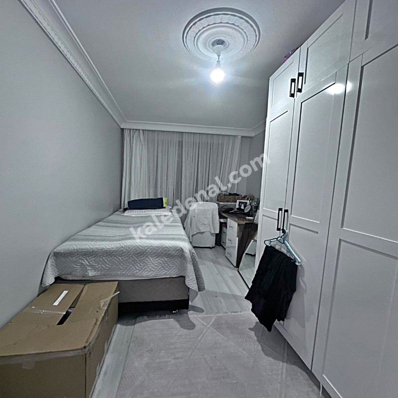 AİLE BİNASI ÖNÜ AÇIK FERAH SATILIK 2+1 DAİRE