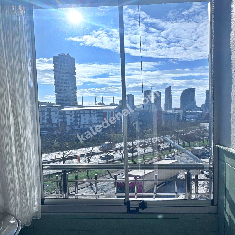 AİLE BİNASI ÖNÜ AÇIK FERAH SATILIK 2+1 DAİRE