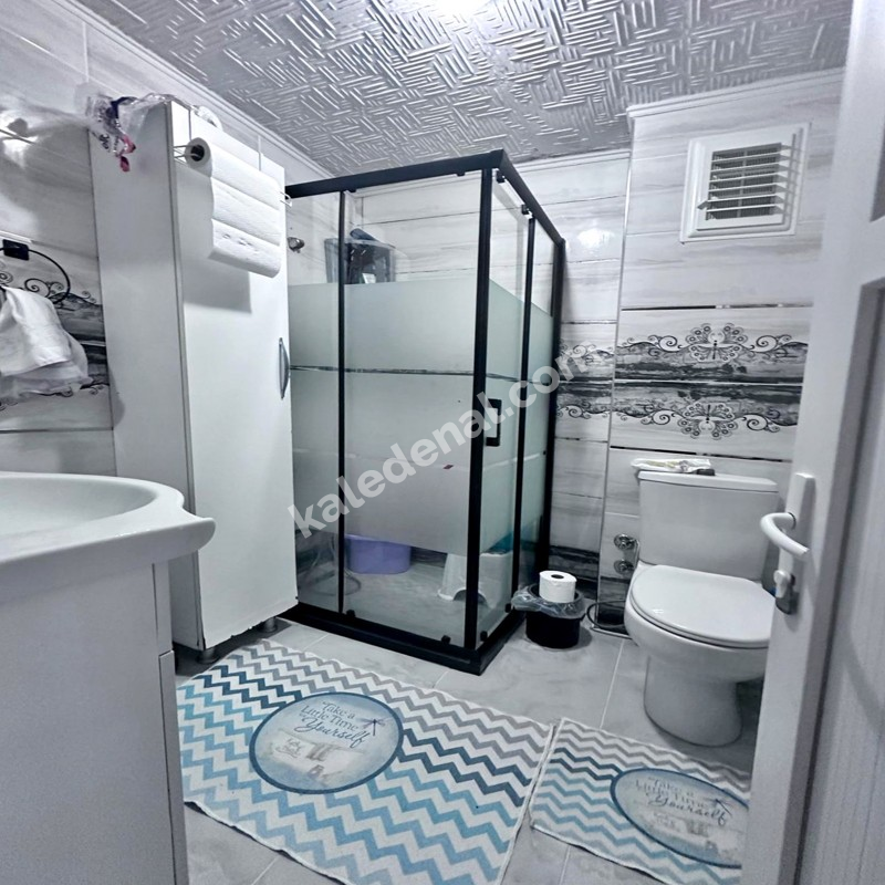 AİLE BİNASI ÖNÜ AÇIK FERAH SATILIK 2+1 DAİRE