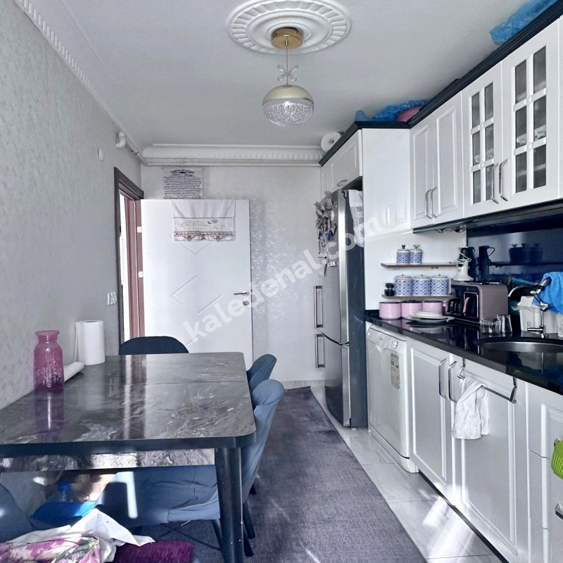 AİLE BİNASI ÖNÜ AÇIK FERAH SATILIK 2+1 DAİRE