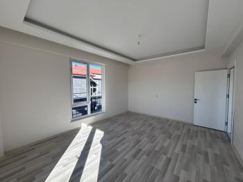 AFYON ÜÇOK EMLAKTAN MAREŞAL MAH SIFIR LÜX 2+1 80M² SATILIK DAİRE 