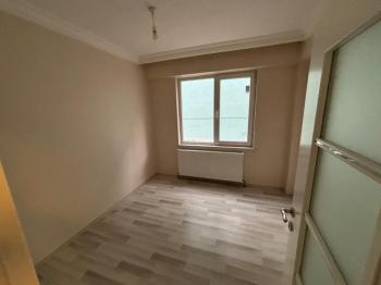 AFYON ÜÇOK EMLAKTAN FATİH MAH SATILIK TEMİZ BAKIMLI 4+1 140M² DAİRE