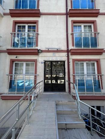 AFYON ÜÇOKK EMLAKTAN HARBİŞ GAZİ MAH 3+1 120M² TEMİZ BAKIMLI KİRALIK DAİRE 