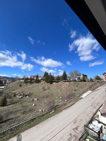 AFYON ÜÇOK EMLAKTAN MAREŞAL MAH SATILIK 3+1 120M² SIFIR DAİRELER 