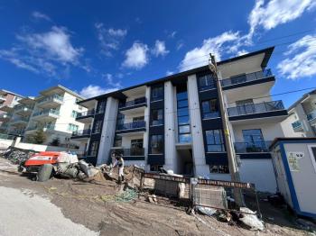 AFYON ÜÇOK EMLAKTAN MAREŞAL MAH SATILIK 3+1 120M² SIFIR DAİRELER 