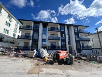 AFYON ÜÇOK EMLAKTAN MAREŞAL MAH SATILIK 3+1 120M² SIFIR DAİRELER 