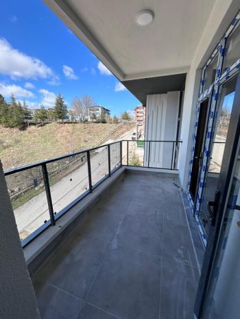 AFYON ÜÇOK EMLAKTAN MAREŞAL MAH SATILIK 3+1 120M² SIFIR DAİRELER 