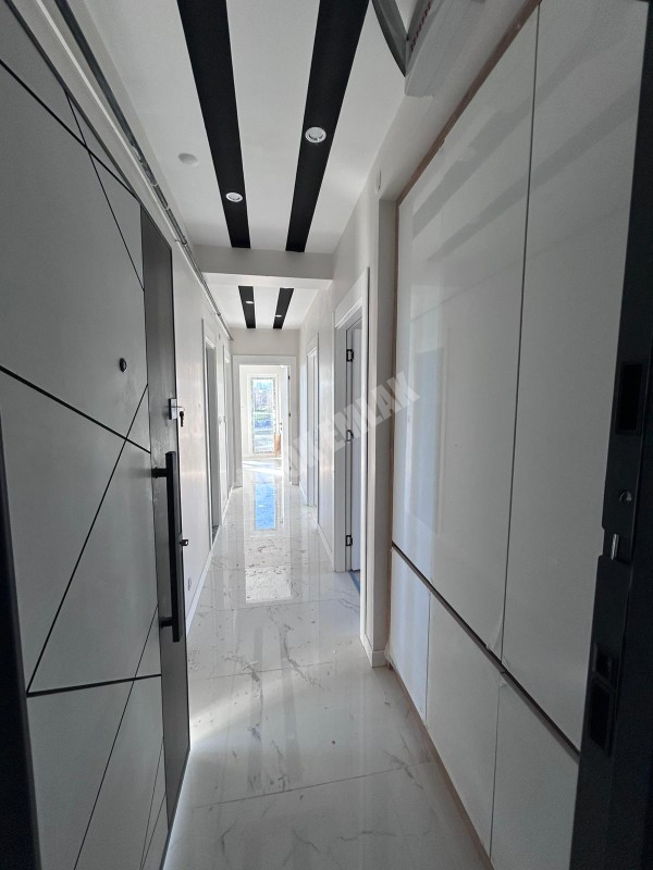 AFYON ÜÇOK EMLAKTAN MAREŞAL MAH SIFIR LÜX 2+1 80M² SATILIK DAİRE 