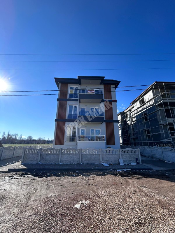 AFYON ÜÇOK EMLAKTAN MAREŞAL MAH SIFIR LÜX 2+1 80M² SATILIK DAİRE 