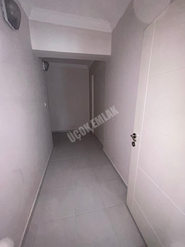 AFYON ÜÇOKK EMLAKTAN HARBİŞ GAZİ MAH 3+1 120M² TEMİZ BAKIMLI KİRALIK DAİRE 