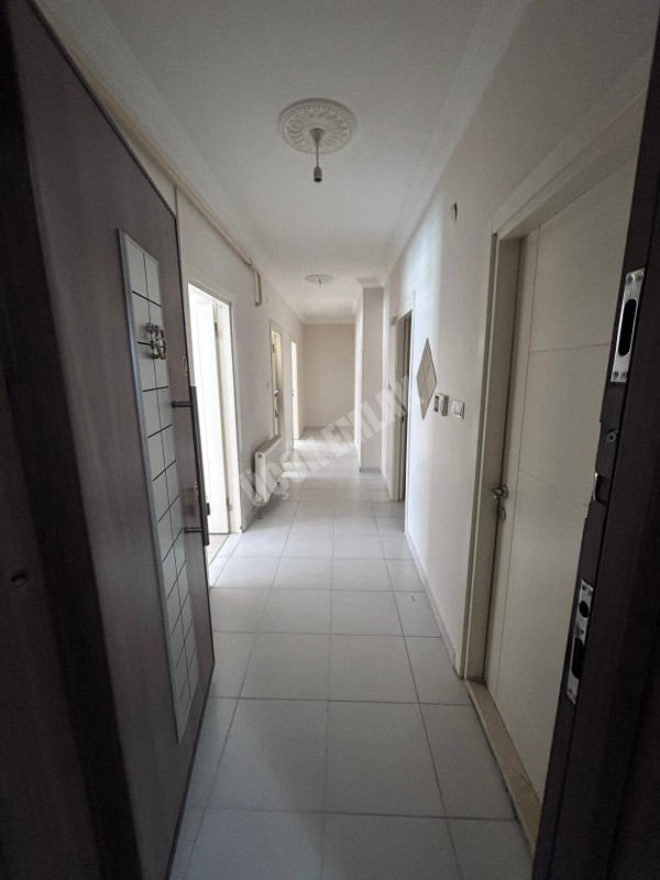 AFYON ÜÇOKK EMLAKTAN HARBİŞ GAZİ MAH 3+1 120M² TEMİZ BAKIMLI KİRALIK DAİRE 