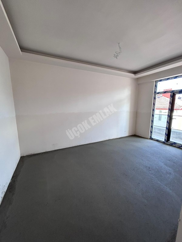 AFYON ÜÇOK EMLAKTAN MAREŞAL MAH SATILIK 3+1 120M² SIFIR DAİRELER 