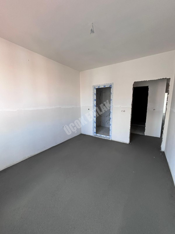 AFYON ÜÇOK EMLAKTAN MAREŞAL MAH SATILIK 3+1 120M² SIFIR DAİRELER 