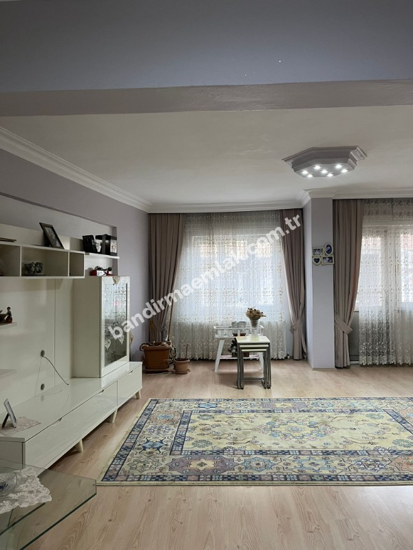 Balıkesir Gönen Altay Mahallesi 5+1 200m² Site İçerisinde Satılık Daire