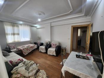 EFELER MAHALLESİ’NDE CADDEYE YAKIN KAÇIRILMAYACAK 2+1 SATILIK DAİRE