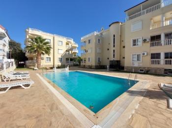 ÇAMLIK MAHALLESİ’NDE ADNAN MENDERES BULVARI' NA YAKIN - SİTE İÇERİSİNDE - EŞYALI 2+1 SATILIK DAİRE