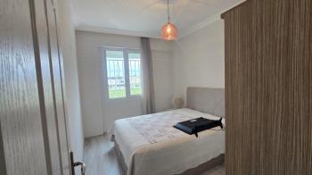 ÇAMLIK MAHALLESİ’NDE ADNAN MENDERES BULVARI' NA YAKIN - SİTE İÇERİSİNDE - EŞYALI 2+1 SATILIK DAİRE