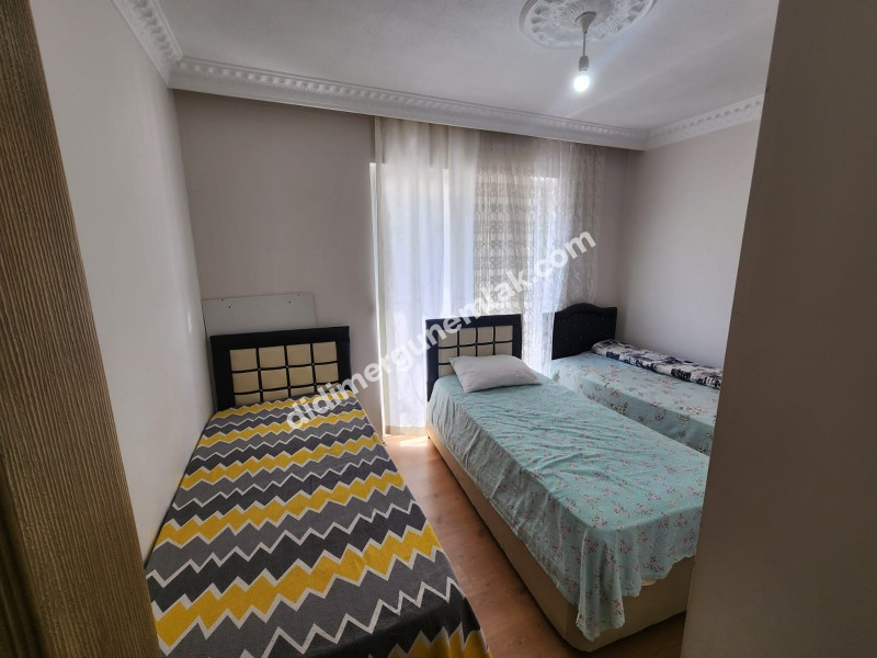 EFELER MAHALLESİ’NDE CADDEYE YAKIN KAÇIRILMAYACAK 2+1 SATILIK DAİRE