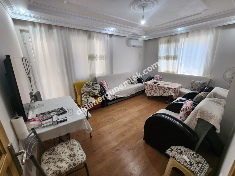 EFELER MAHALLESİ’NDE CADDEYE YAKIN KAÇIRILMAYACAK 2+1 SATILIK DAİRE