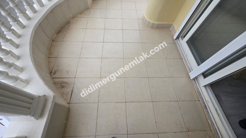 ÇAMLIK MAHALLESİ’NDE ADNAN MENDERES BULVARI' NA YAKIN - SİTE İÇERİSİNDE - EŞYALI 2+1 SATILIK DAİRE