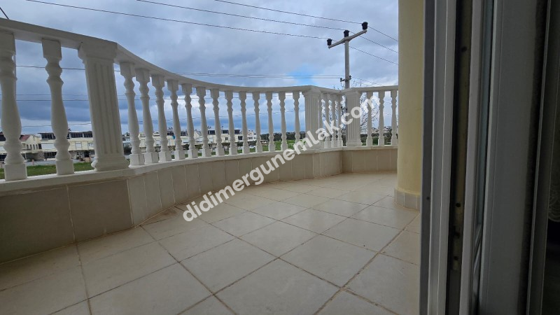ÇAMLIK MAHALLESİ’NDE ADNAN MENDERES BULVARI' NA YAKIN - SİTE İÇERİSİNDE - EŞYALI 2+1 SATILIK DAİRE