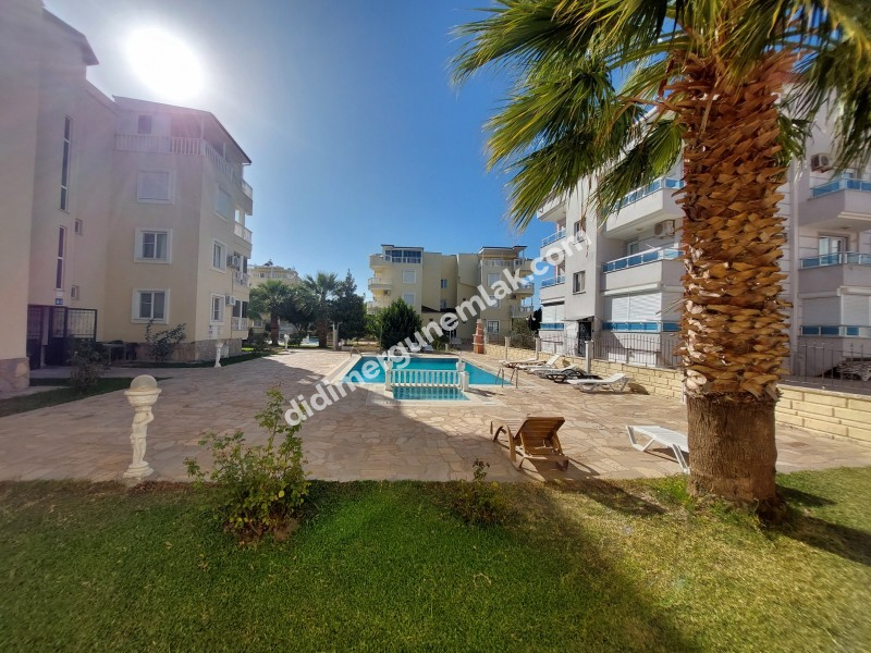 ÇAMLIK MAHALLESİ’NDE ADNAN MENDERES BULVARI' NA YAKIN - SİTE İÇERİSİNDE - EŞYALI 2+1 SATILIK DAİRE