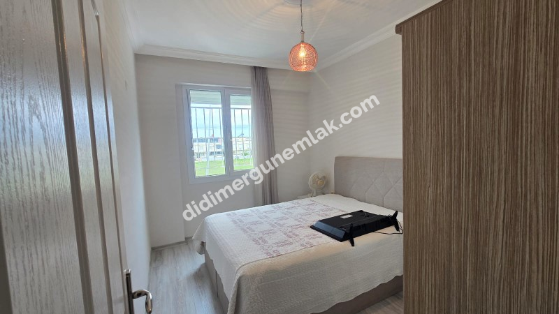 ÇAMLIK MAHALLESİ’NDE ADNAN MENDERES BULVARI' NA YAKIN - SİTE İÇERİSİNDE - EŞYALI 2+1 SATILIK DAİRE