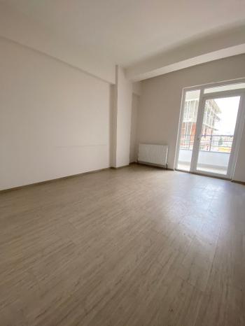 GÜVENAY - ÇORUM MERKEZ ÇEPNİ MAH. KENT PARK KARŞISI 2+1 LÜKS KİRALIK