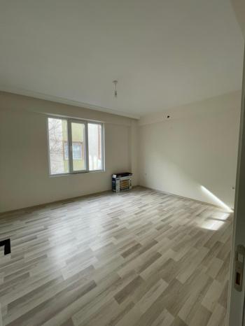 AFYON ÜÇOK EMLAKTAN YEŞİLYURT MAH 4+1 160M² GENİŞ SIFIR AYARINDA KİRALIK DAİRE 