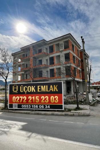 AFYON ÜÇOK EMLAKTAN OSMAN GAZİ MAH 2+1 - 3+1  SATILIK DAİRELER 