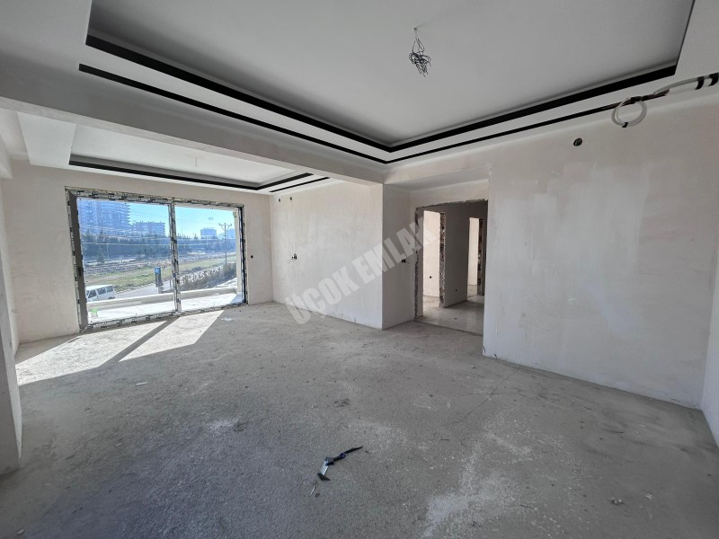 AFYON ÜÇOK EMLAKTAN ERKMEN CUMHURİYET MAH SATILIK DAİRELER 