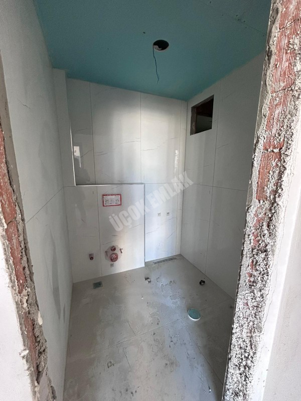 AFYON ÜÇOK EMLAKTAN ERKMEN CUMHURİYET MAH SATILIK DAİRELER 