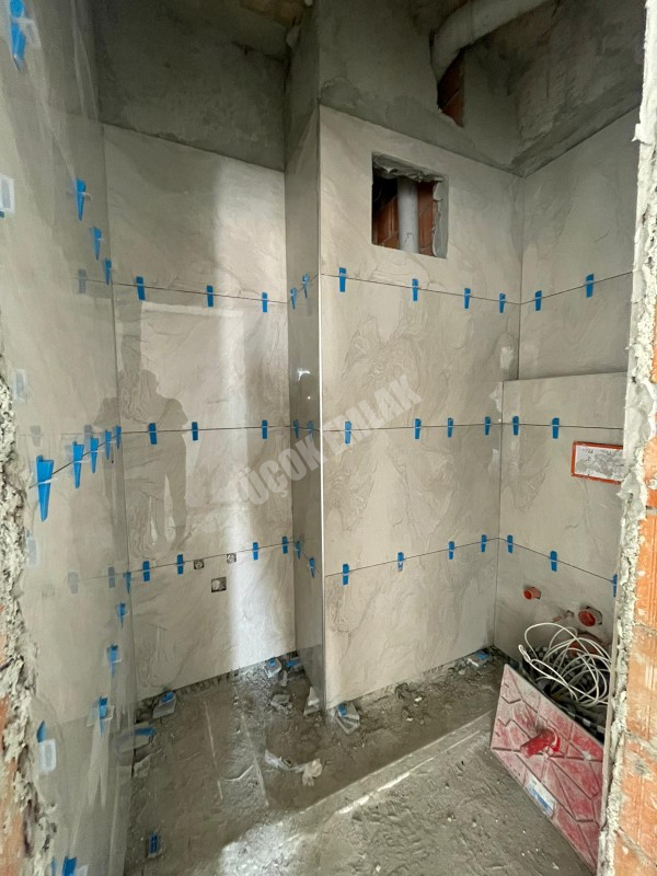 AFYON ÜÇOK EMLAKTAN OSMAN GAZİ MAH 2+1 - 3+1  SATILIK DAİRELER 