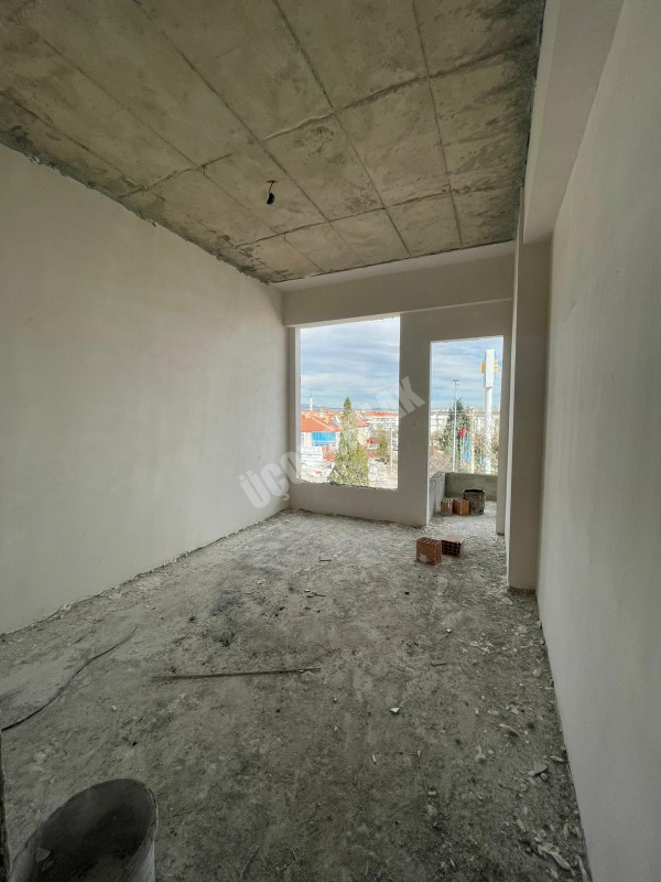 AFYON ÜÇOK EMLAKTAN OSMAN GAZİ MAH 2+1 - 3+1  SATILIK DAİRELER 