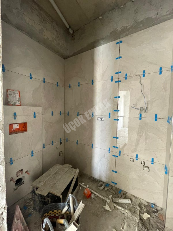 AFYON ÜÇOK EMLAKTAN OSMAN GAZİ MAH 2+1 - 3+1  SATILIK DAİRELER 