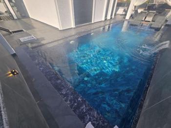 DİDİM EFELER MAHALLESİNDE TAM MÜSTAKİL HAVUZLU OTOPARKLI EŞYALI 4+1  SATILIK SIFIR  LÜKS VİLLA 