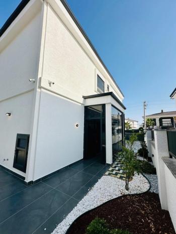 DİDİM EFELER MAHALLESİNDE TAM MÜSTAKİL HAVUZLU OTOPARKLI EŞYALI 4+1  SATILIK SIFIR  LÜKS VİLLA 