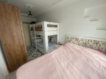 AKBÜK’TE ŞÖMİNELİ VİLLA FIRSATI FULL TADİLATLI • TERASLI • GENİŞ KULLANIM ALANI