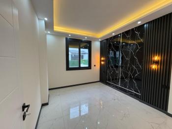 DİDİM ÇAMLIK MAHALLESİ’NDE ÖZEL HAVUZLU LÜKS SATILIK VİLLA!