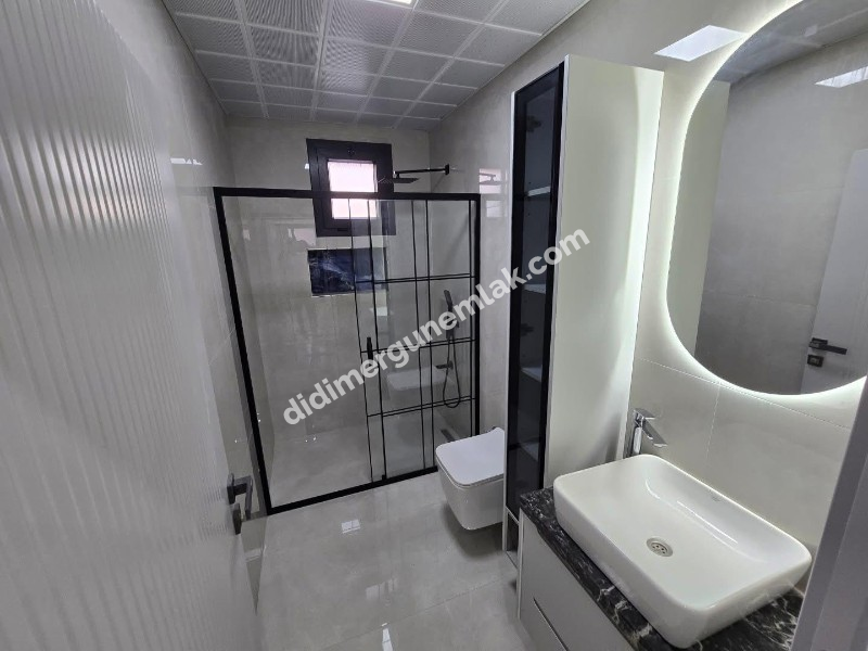 DİDİM EFELER MAHALLESİNDE TAM MÜSTAKİL HAVUZLU OTOPARKLI EŞYALI 4+1  SATILIK SIFIR  LÜKS VİLLA   