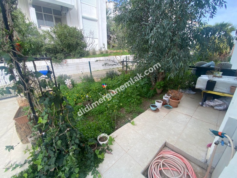 AKBÜK’TE ŞÖMİNELİ VİLLA FIRSATI FULL TADİLATLI • TERASLI • GENİŞ KULLANIM ALANI