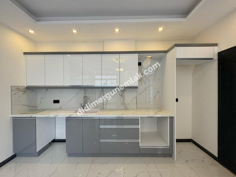 DİDİM ÇAMLIK MAHALLESİ’NDE ÖZEL HAVUZLU LÜKS SATILIK VİLLA!