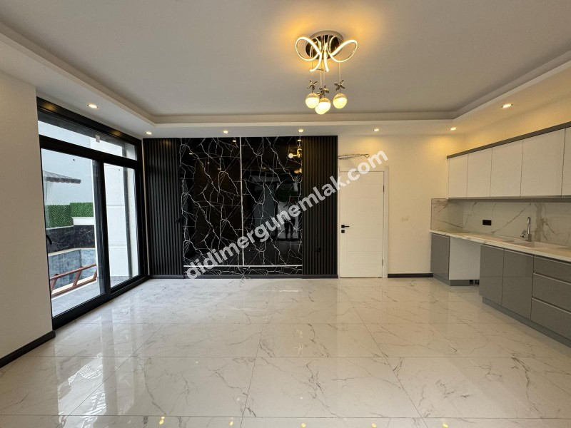 DİDİM ÇAMLIK MAHALLESİ’NDE ÖZEL HAVUZLU LÜKS SATILIK VİLLA!