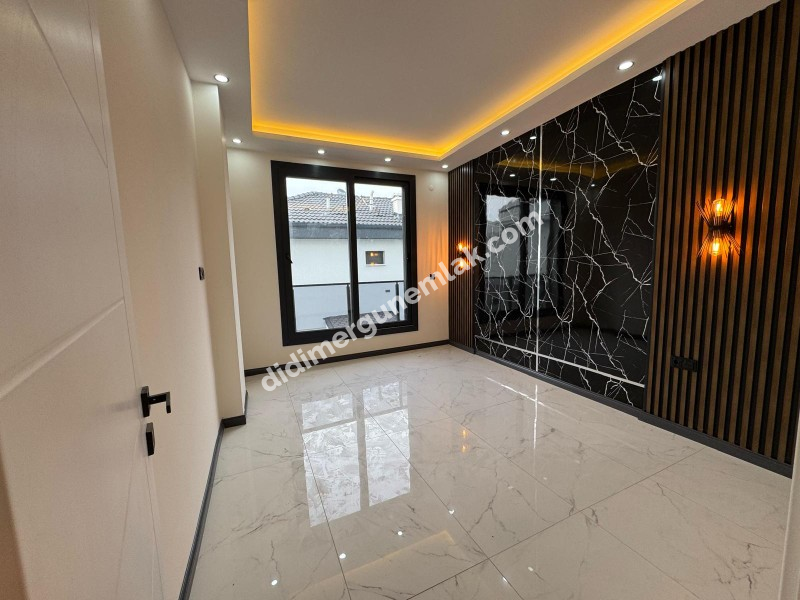 DİDİM ÇAMLIK MAHALLESİ’NDE ÖZEL HAVUZLU LÜKS SATILIK VİLLA!