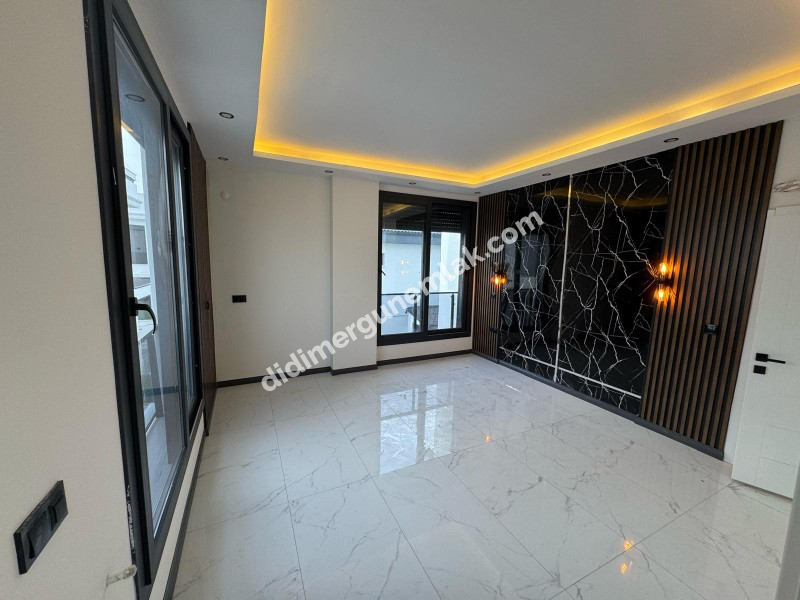 DİDİM ÇAMLIK MAHALLESİ’NDE ÖZEL HAVUZLU LÜKS SATILIK VİLLA!