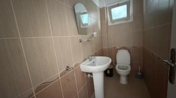 Lefkoşa Gönyeli'de İster Yatırımlık İster Kendinize Alabileceğiniz SATILIK 4+2 DAİRELER