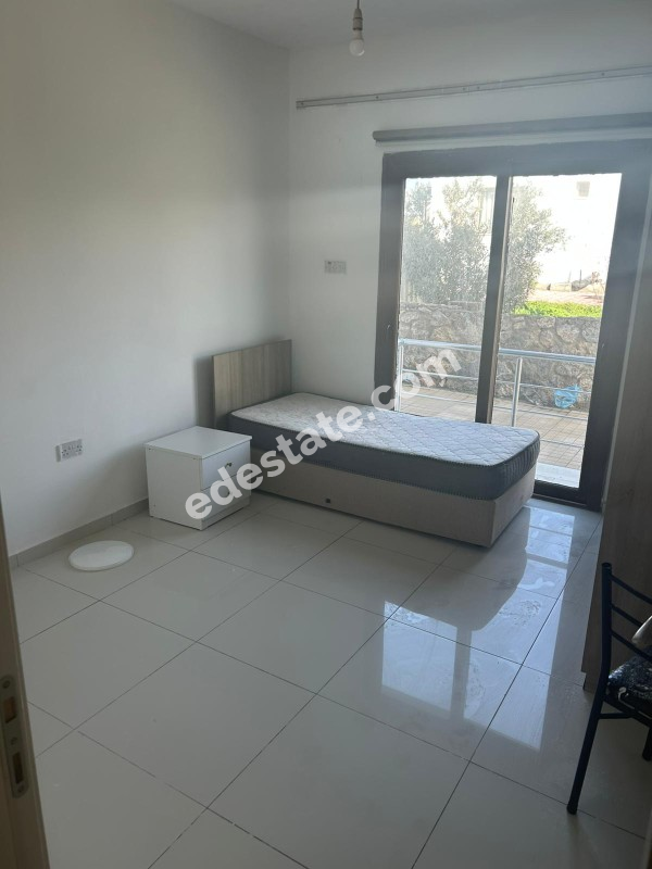 Lefkoşa Haspolat'da Eşyalı Kiralık 2+1 Zemin Kat Daire