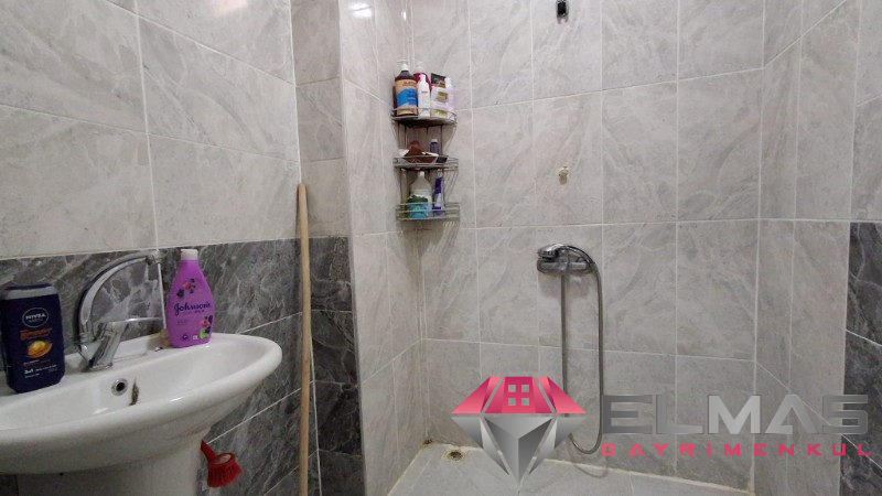 Elmas’tan Akkent’te Nezih Sitede Yeni Eviniz Hayırlı Olsun!